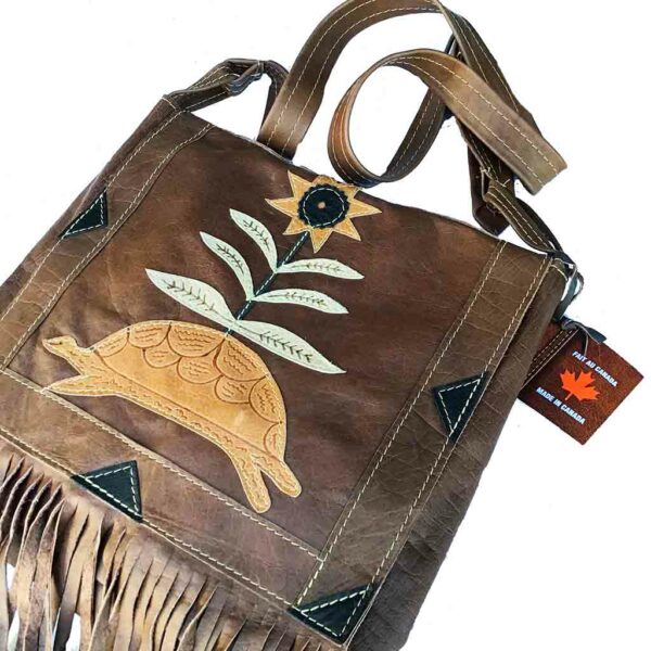 ref-04022023TORTUE MARRON Sac indien à franges Western Cuir tortue made in CANADA unisexe