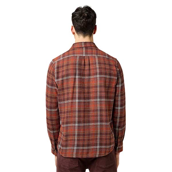 112371430-Regular-1-Pocket-Flannel-Shirt-chemise-Wrangler-carreaux-brun-homme-la-joya-western-Strasbourg